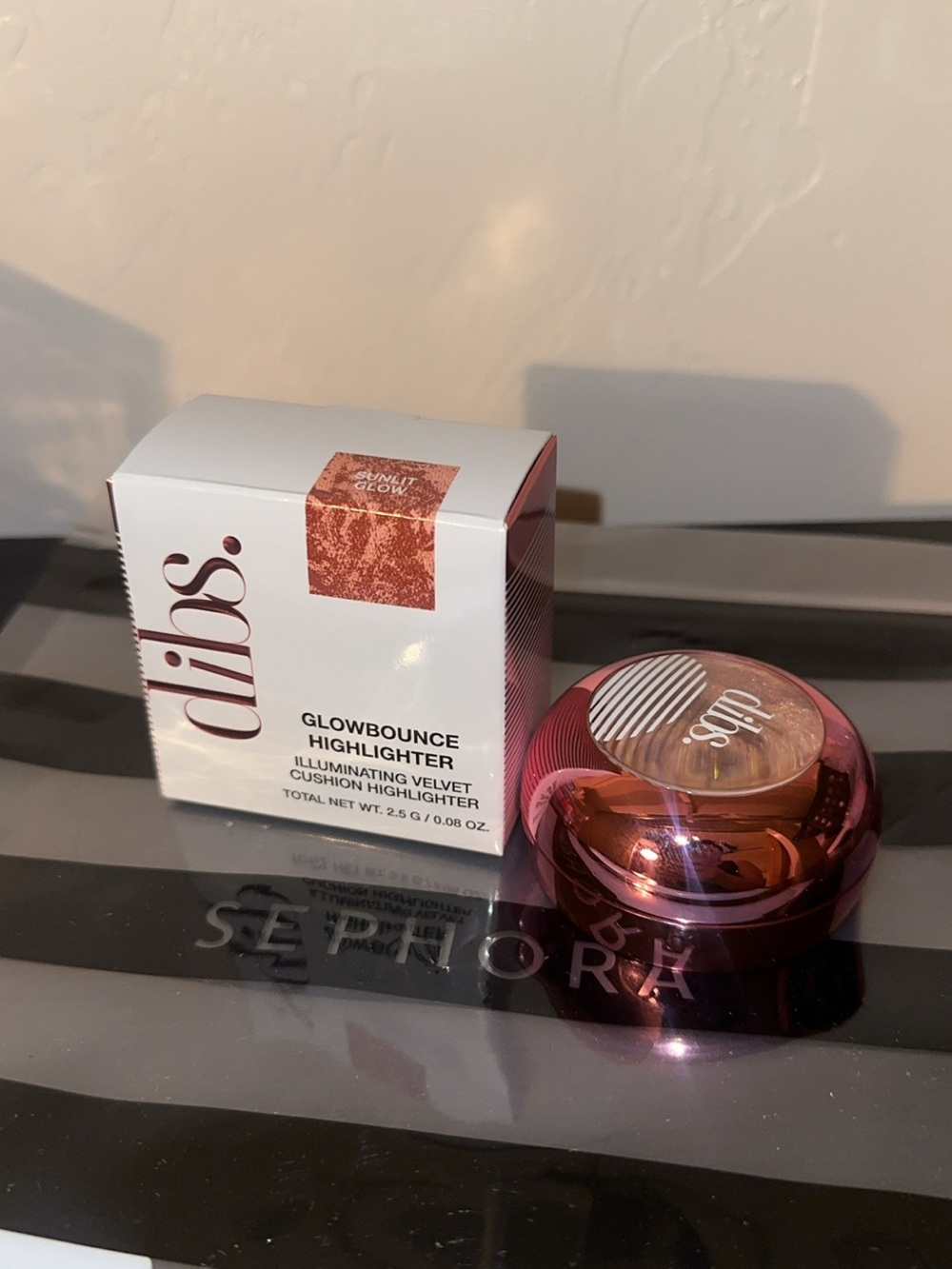 Dibs GlowBounce Cushion Highlighter -